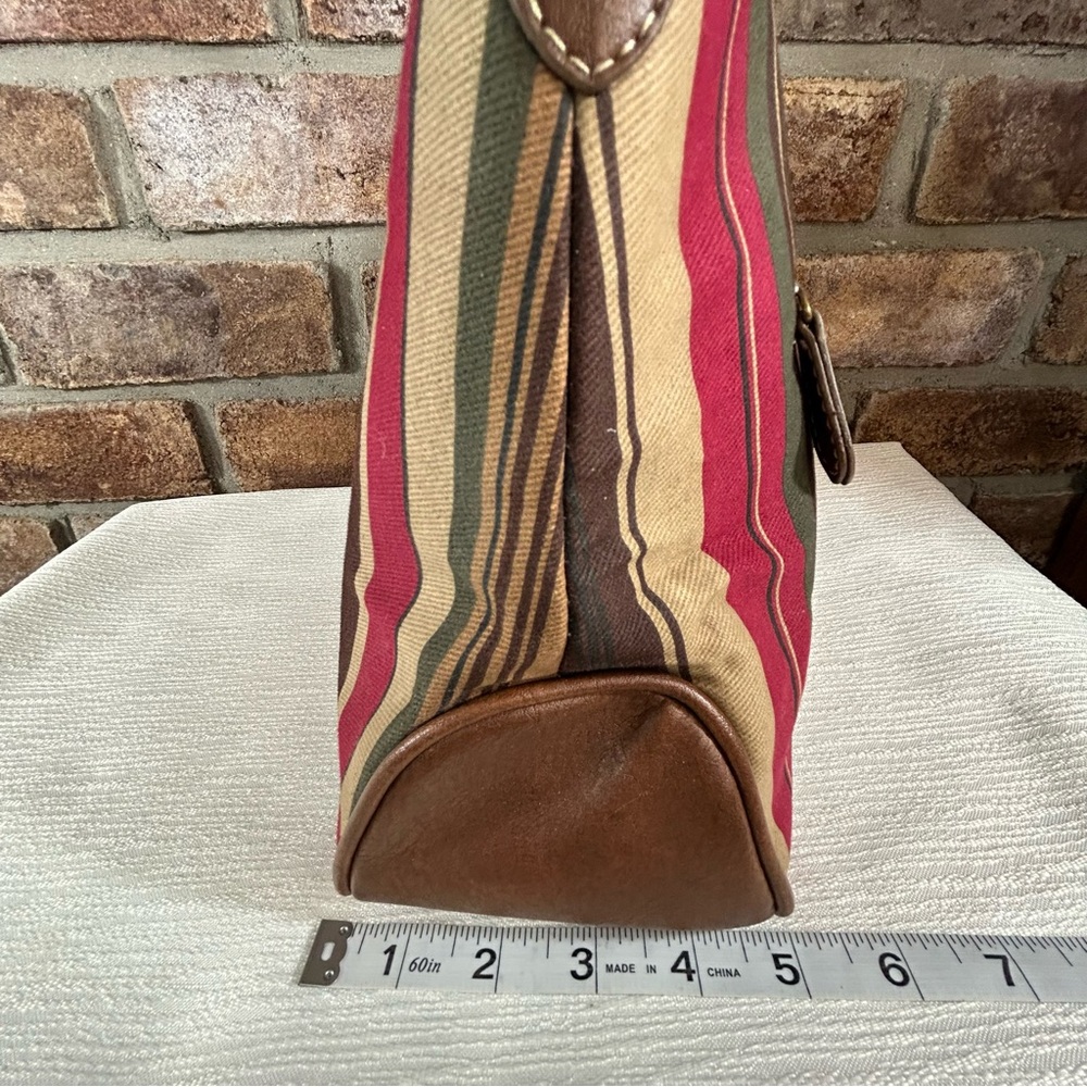 CARIBBEAN JOE “Let Go” Shoulder Bag - Picture 14 of 15